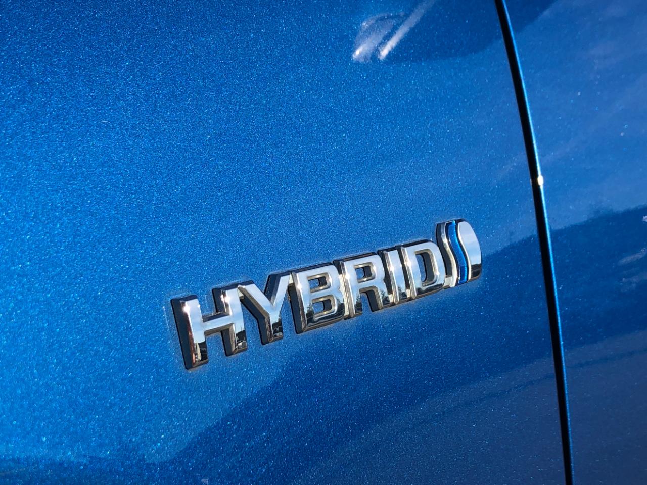 Toyota Prius c 5dr HB Three (Natl) 2014