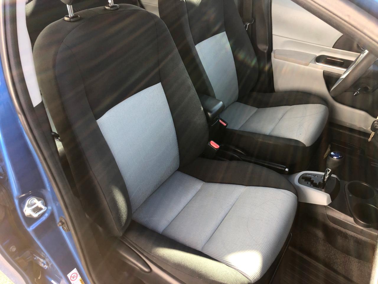 Toyota Prius c 5dr HB Three (Natl) 2014