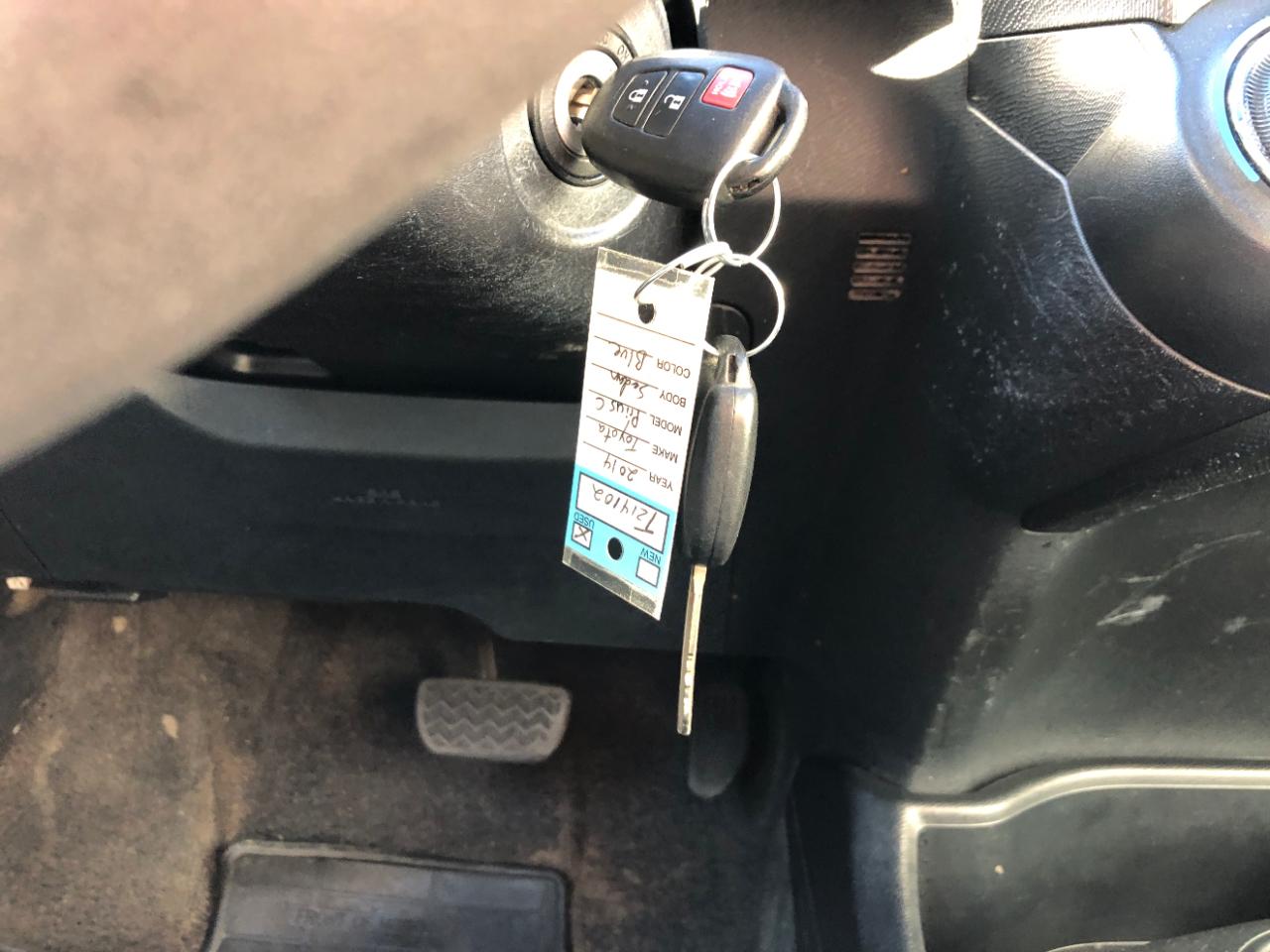 Toyota Prius c 5dr HB Three (Natl) 2014