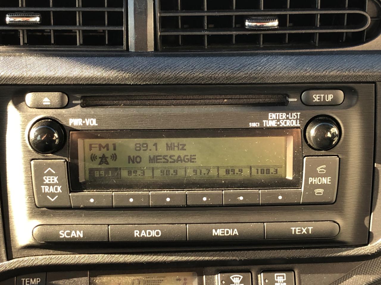 Toyota Prius c 5dr HB Three (Natl) 2014