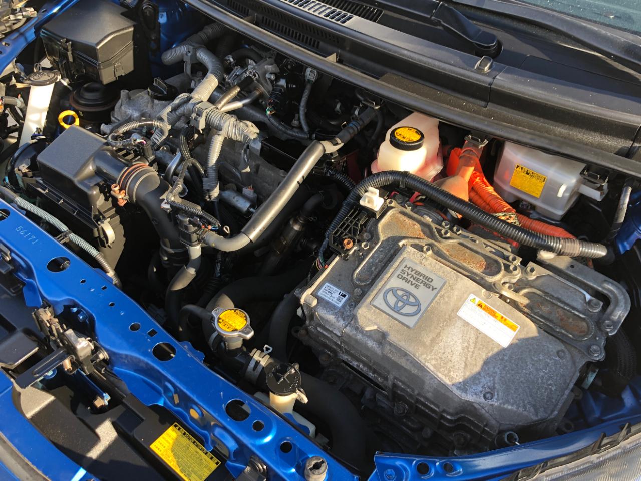 Toyota Prius c 5dr HB Three (Natl) 2014