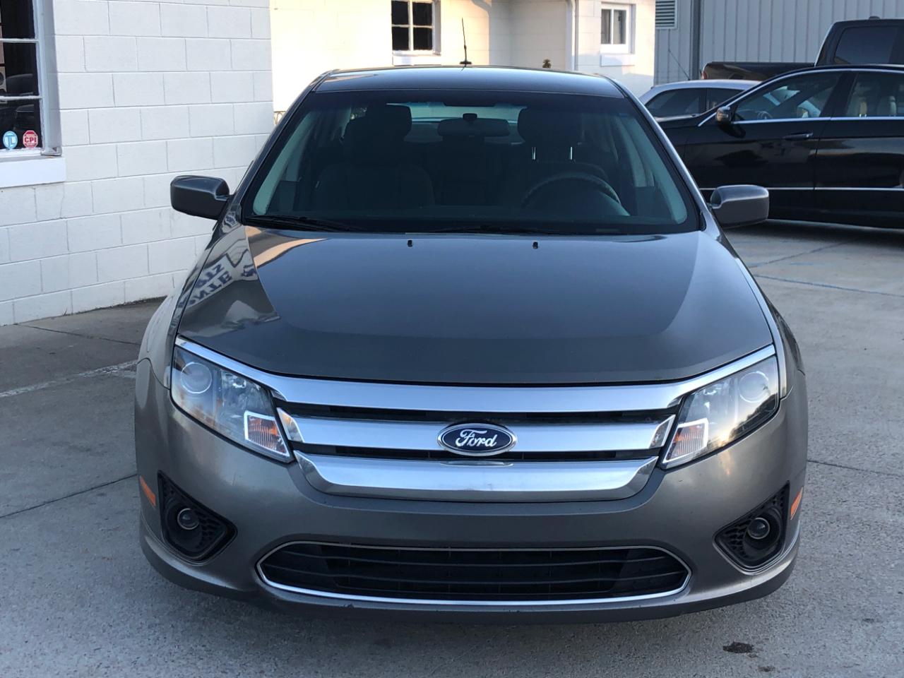 Ford Fusion 4dr Sdn SE FWD 2011