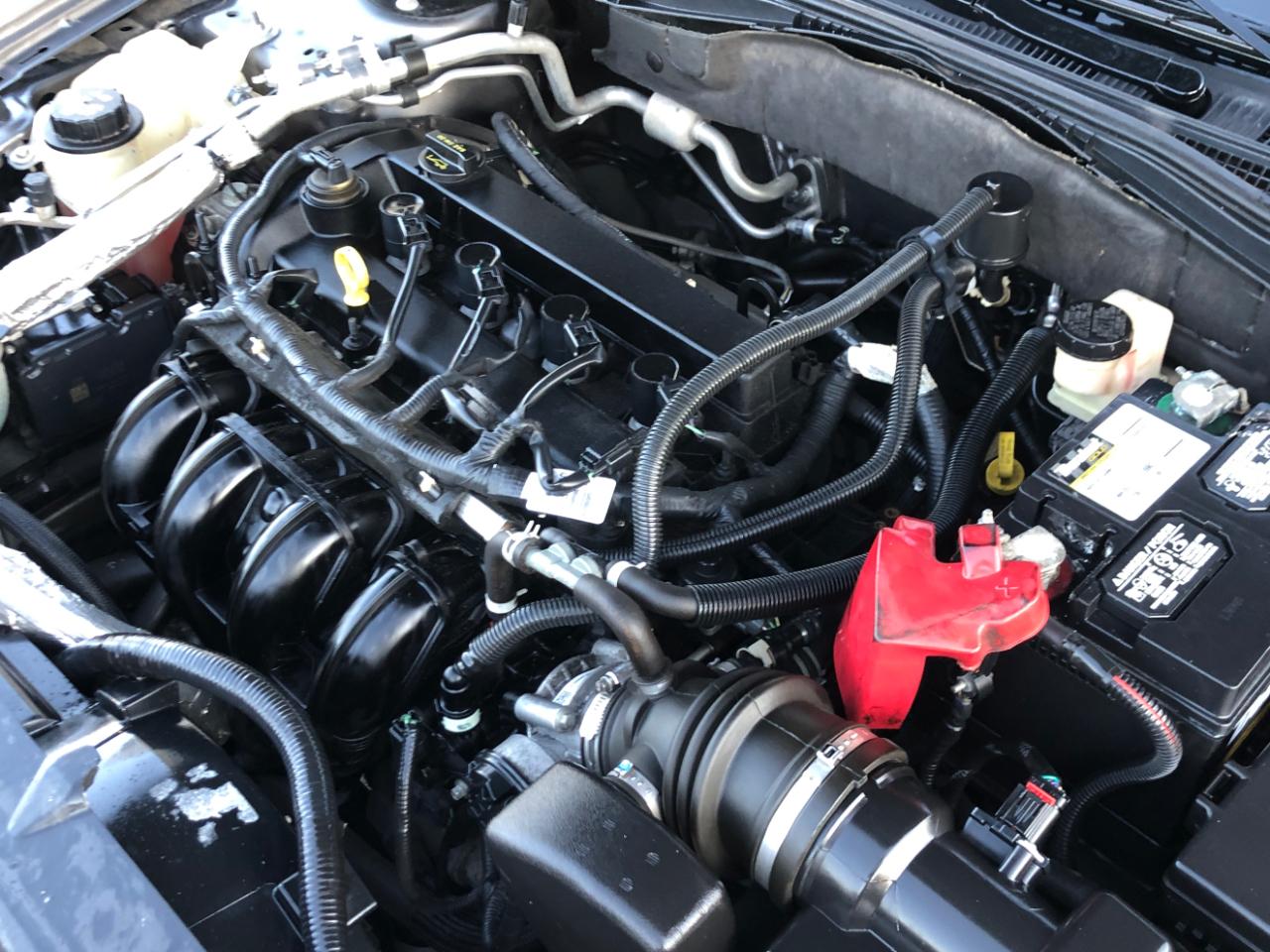 Ford Fusion 4dr Sdn SE FWD 2011