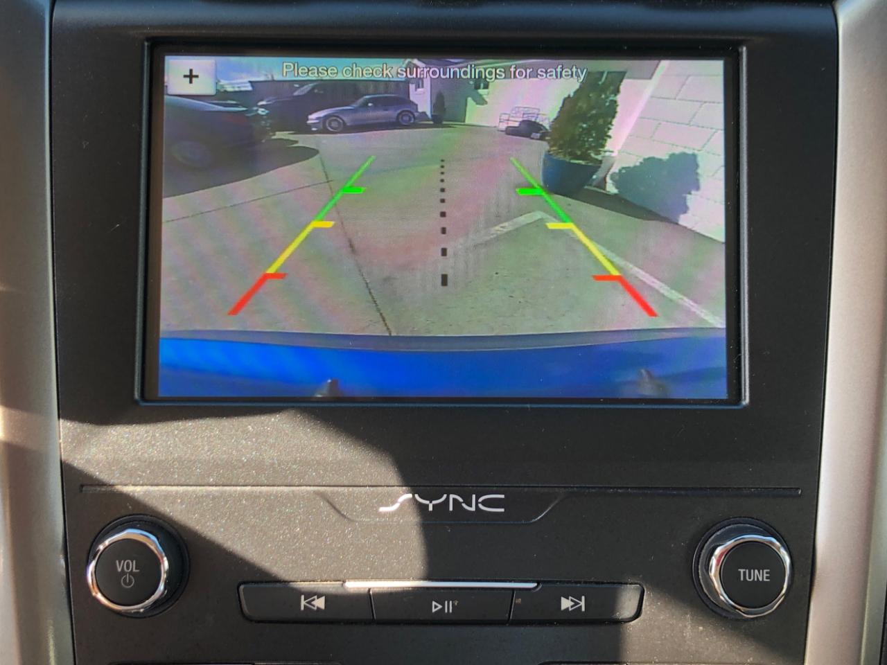 Ford Fusion S FWD 2019