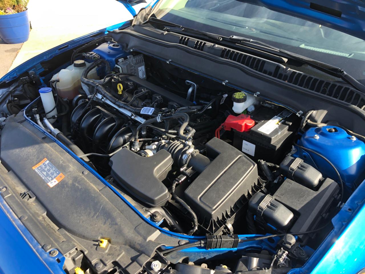 Ford Fusion S FWD 2019