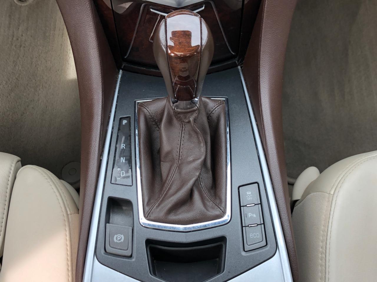 Cadillac SRX FWD 4dr Luxury Collection 2012