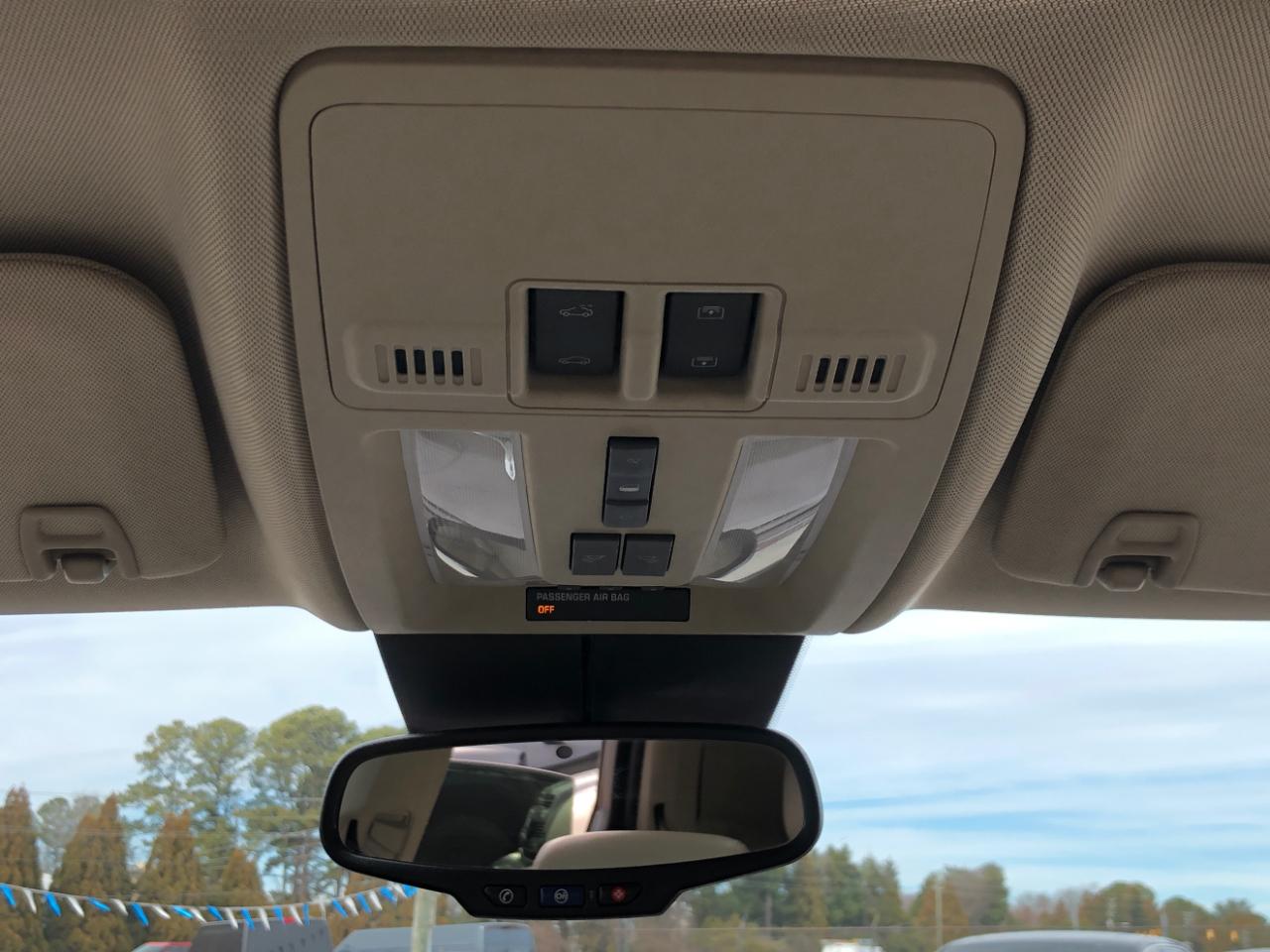 Cadillac SRX FWD 4dr Luxury Collection 2012