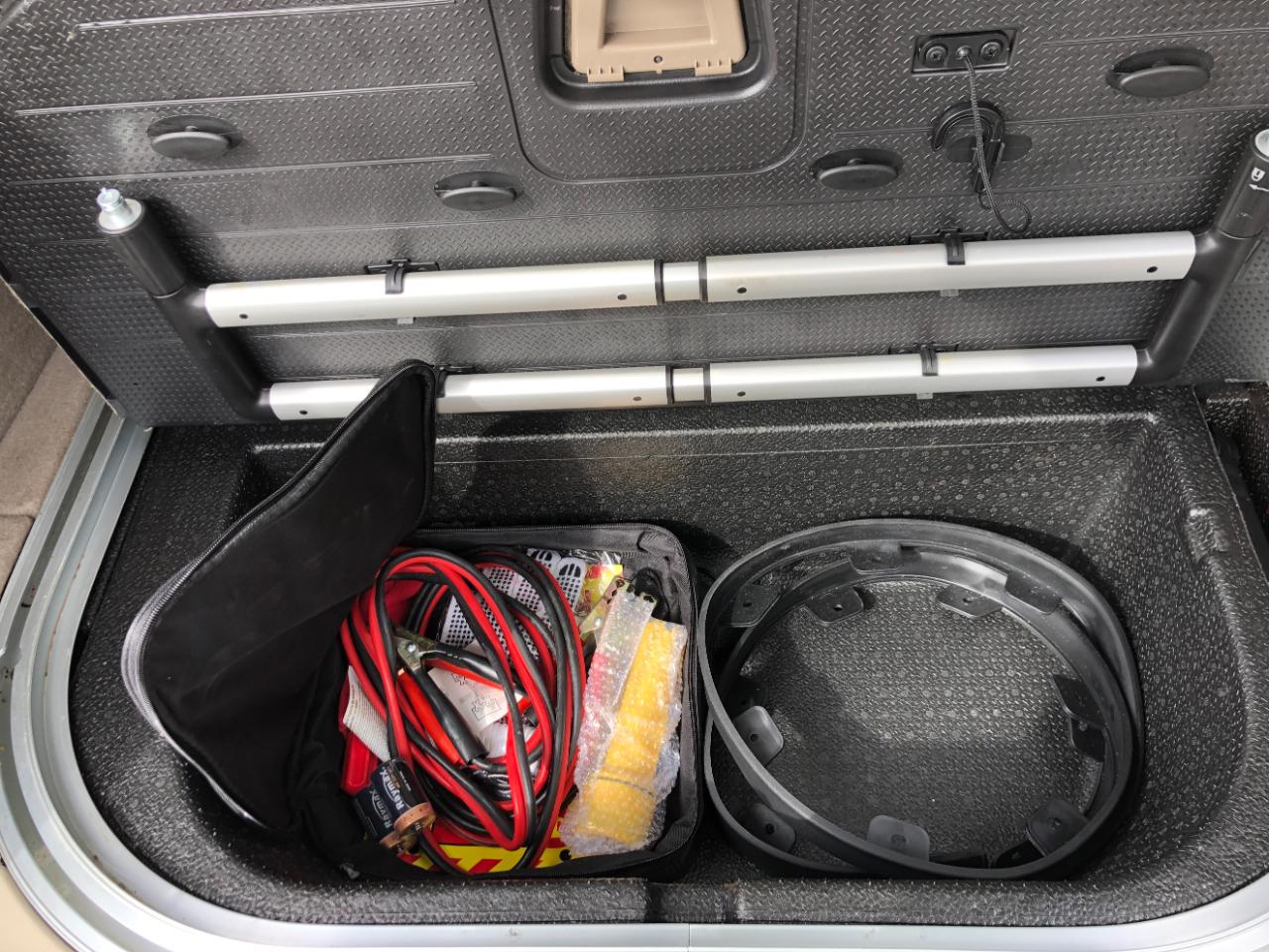 Cadillac SRX FWD 4dr Luxury Collection 2012