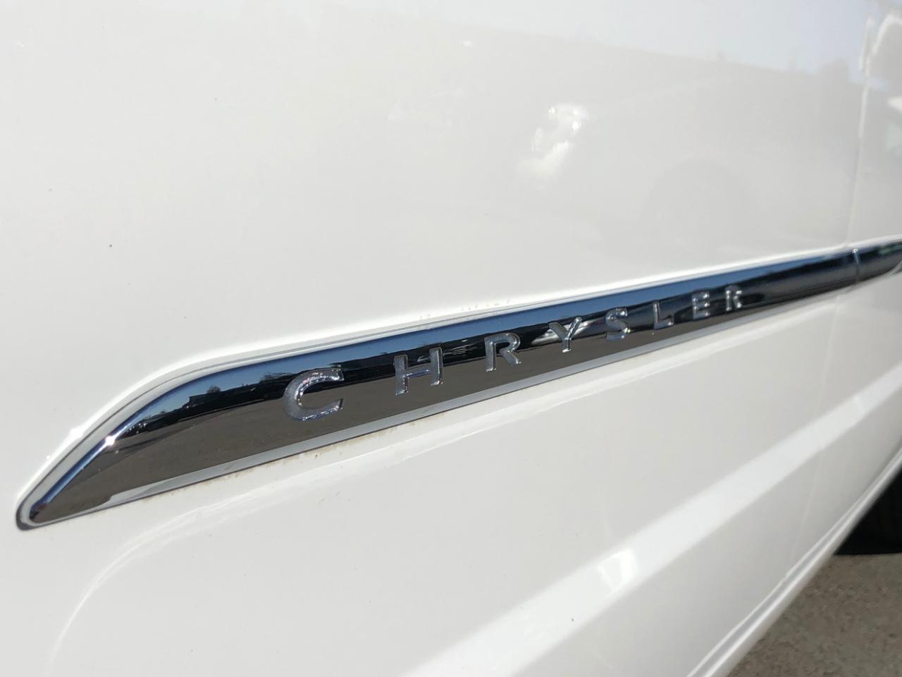 Chrysler Town & Country 4dr Wgn Touring 2014