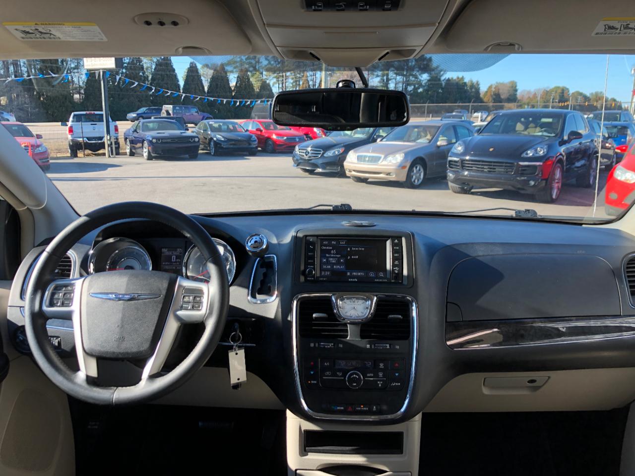 Chrysler Town & Country 4dr Wgn Touring 2014