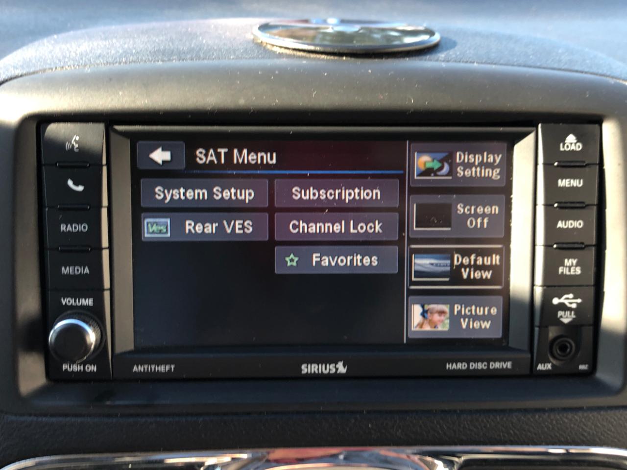 Chrysler Town & Country 4dr Wgn Touring 2014