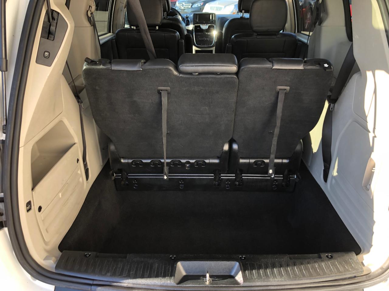 Chrysler Town & Country 4dr Wgn Touring 2014