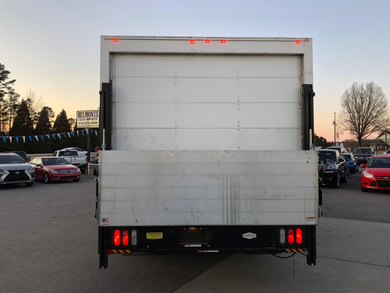 GMC Savana Commercial Cutaway 3500 Van 177" 2018