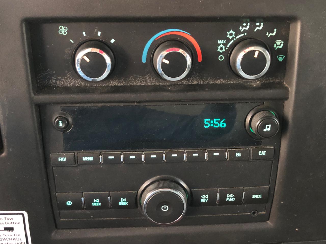 GMC Savana Commercial Cutaway 3500 Van 177" 2018