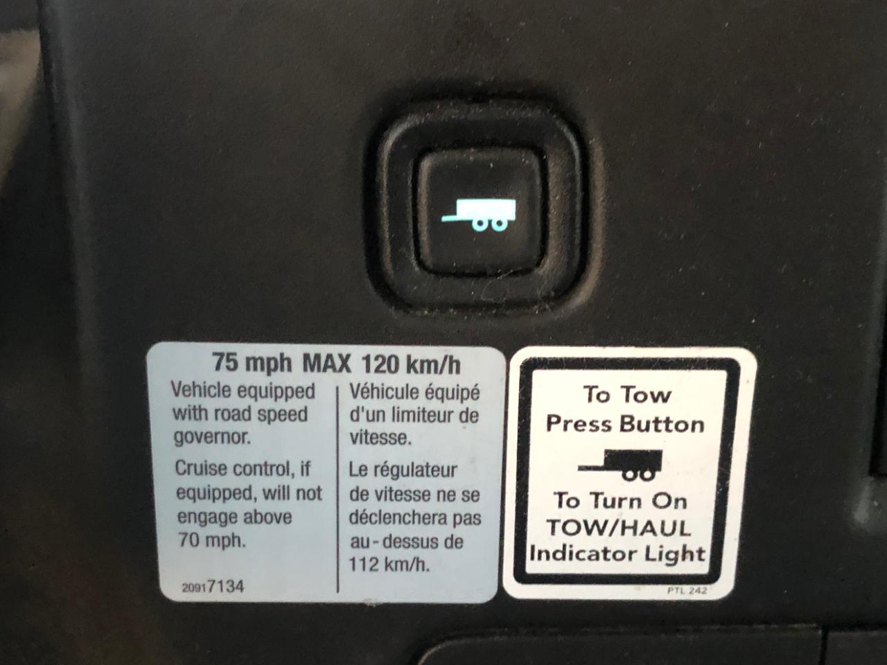 GMC Savana Commercial Cutaway 3500 Van 177" 2018