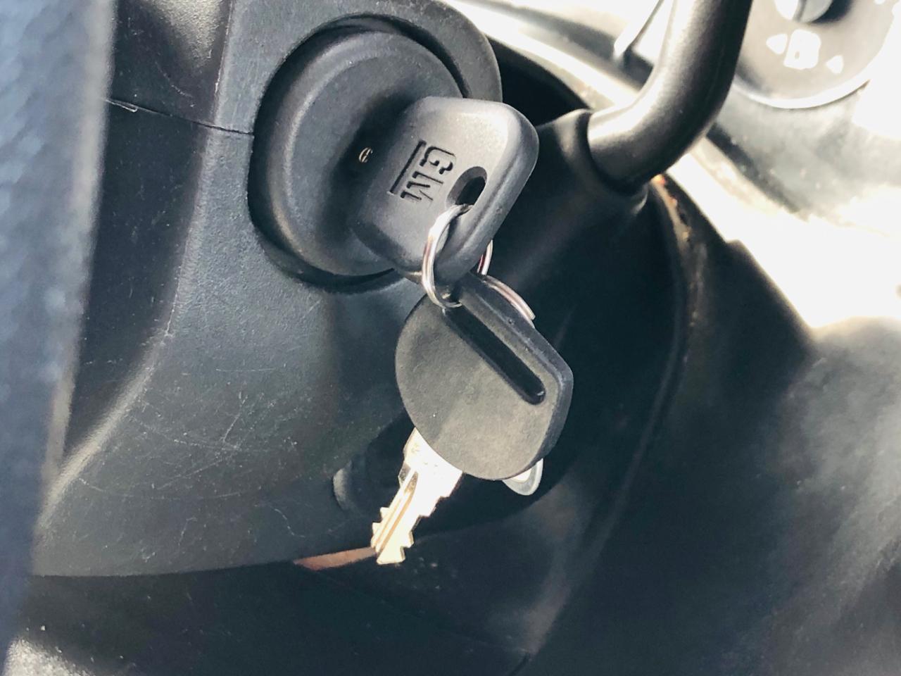 Chevrolet Express Commercial Cutaway 3500 Van 139" 2017