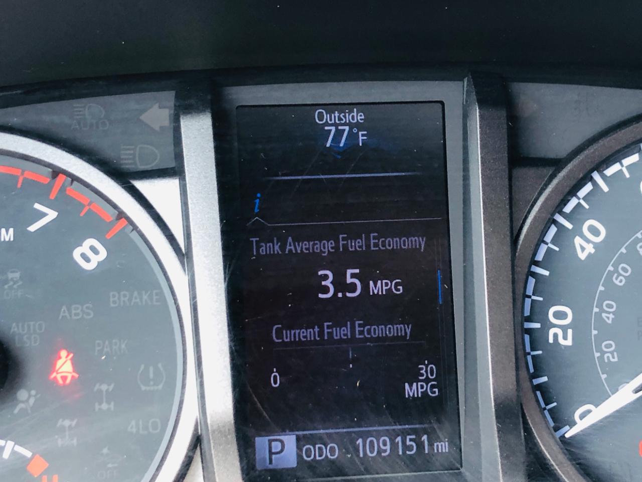 Toyota Tacoma 4WD TRD Off Road Double Cab 5' Bed V6 MT (Natl) 2020