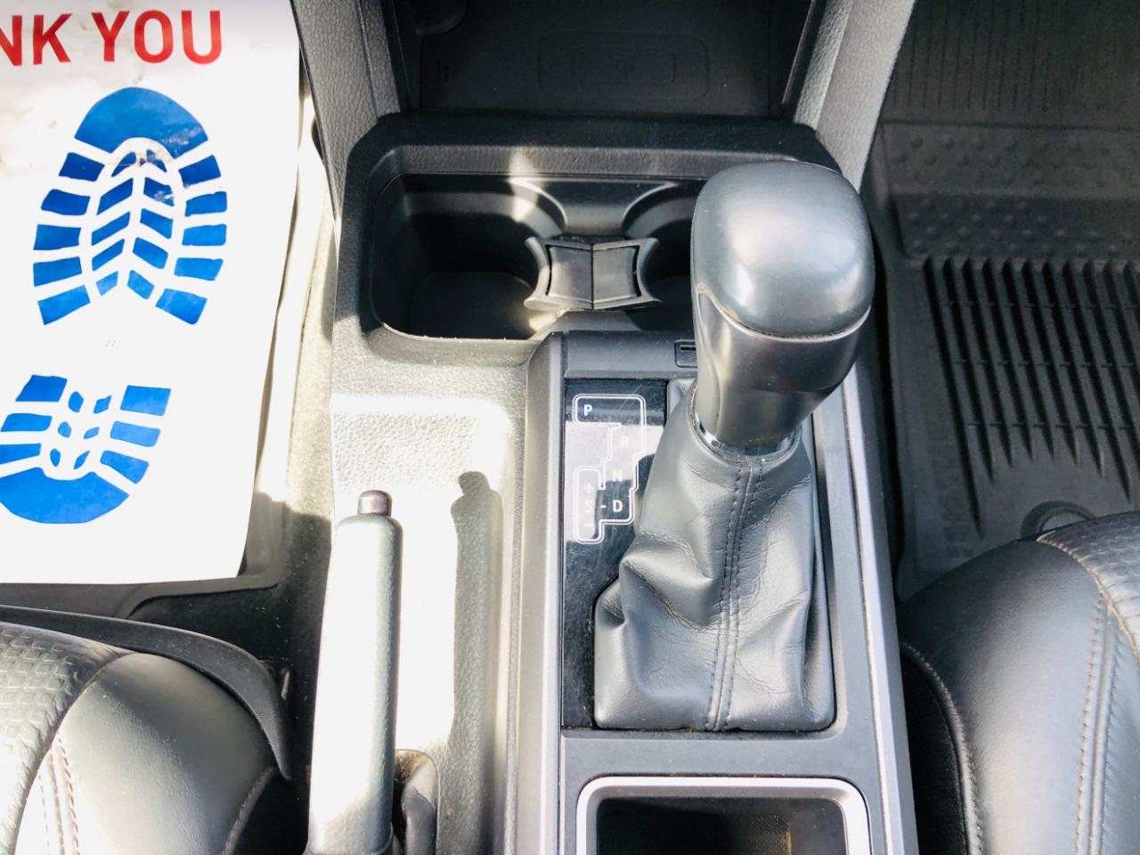 Toyota Tacoma 4WD TRD Off Road Double Cab 5' Bed V6 MT (Natl) 2020