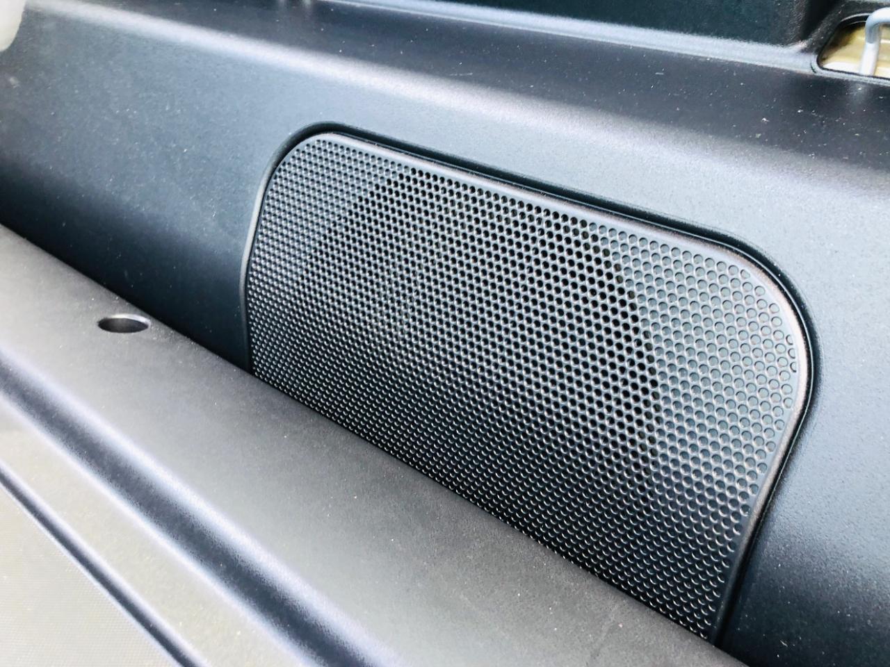 Toyota Tacoma 4WD TRD Off Road Double Cab 5' Bed V6 MT (Natl) 2020