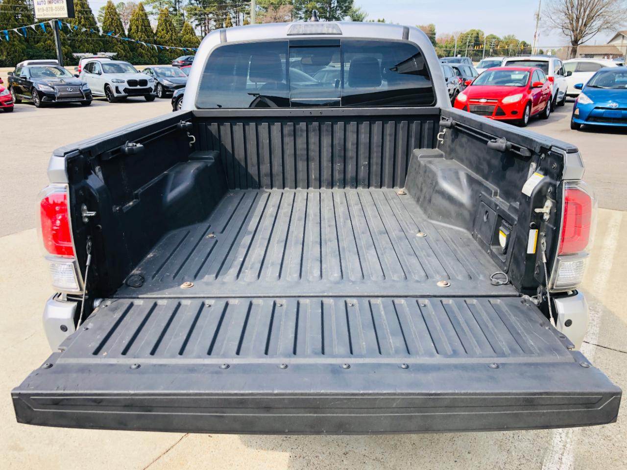 Toyota Tacoma 4WD TRD Off Road Double Cab 5' Bed V6 MT (Natl) 2020