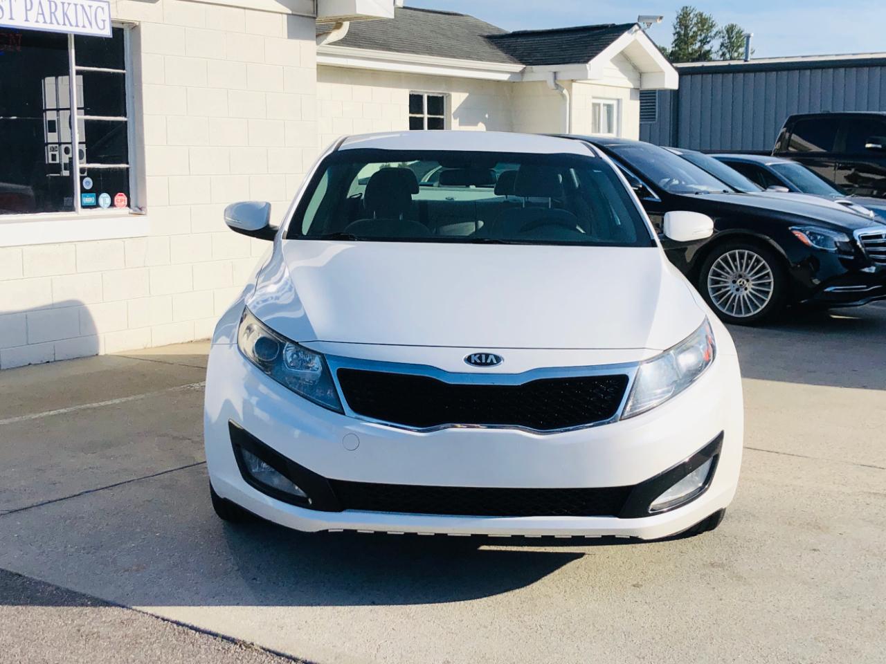 Kia Optima 4dr Sdn LX 2013