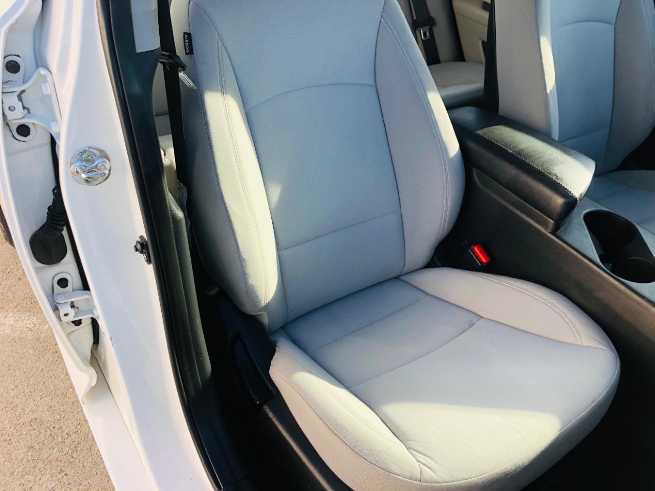 Kia Optima 4dr Sdn LX 2013