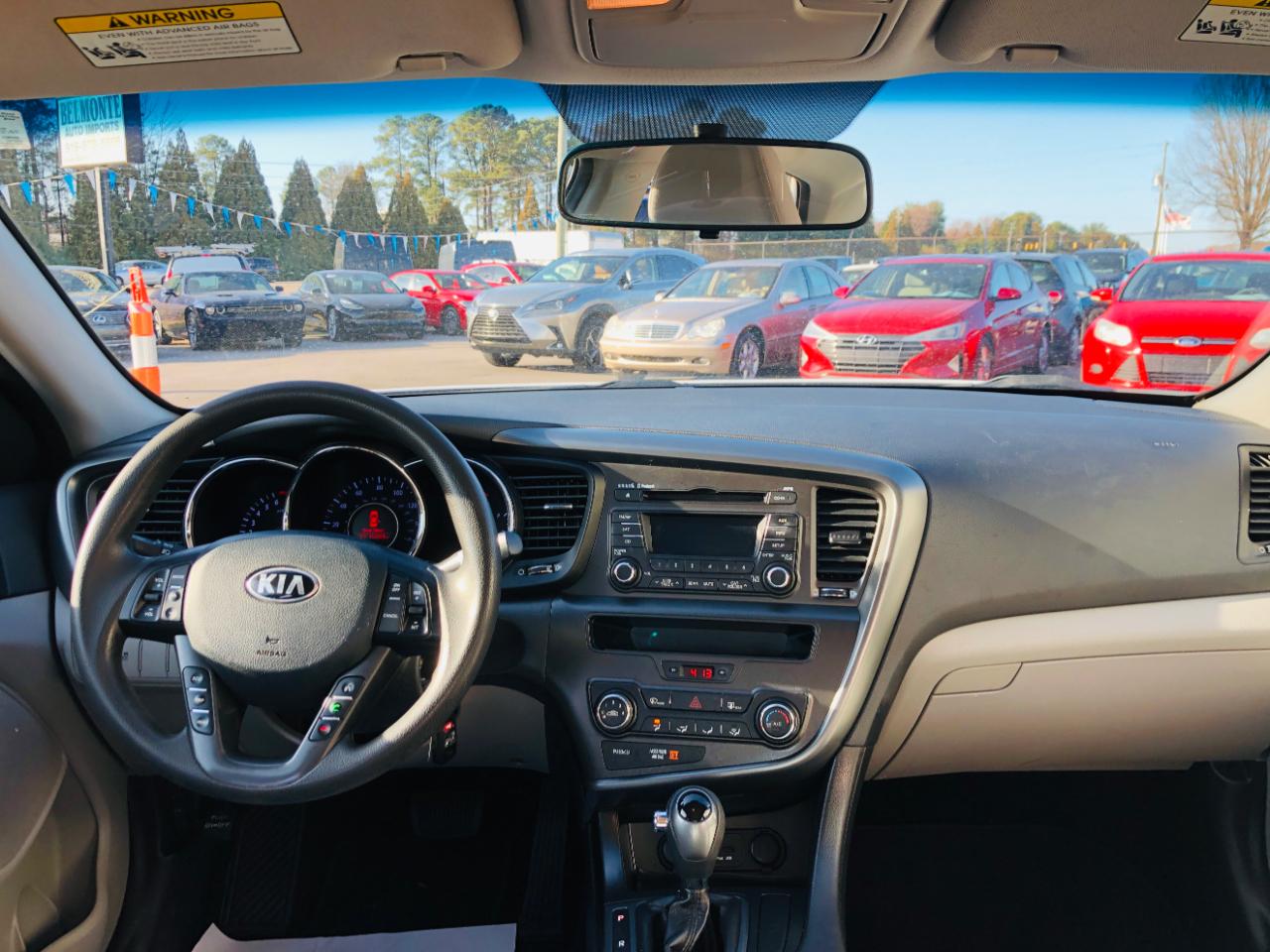 Kia Optima 4dr Sdn LX 2013