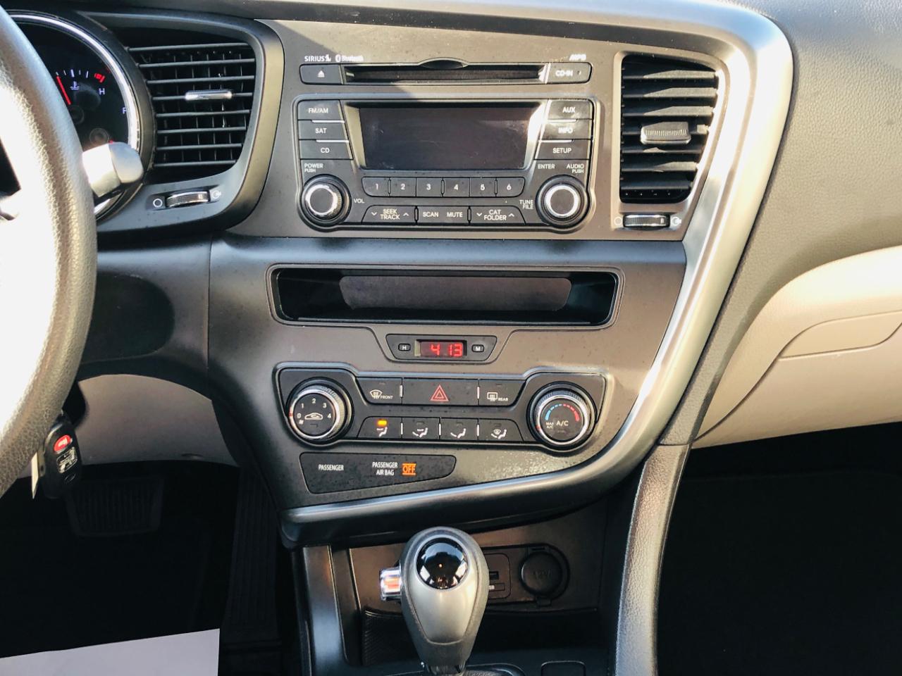 Kia Optima 4dr Sdn LX 2013