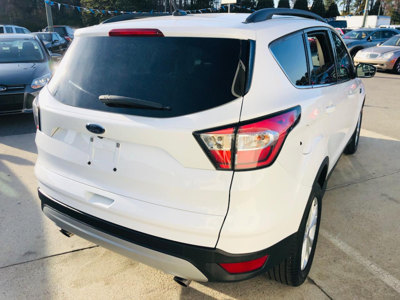 Ford Escape SE FWD 2018