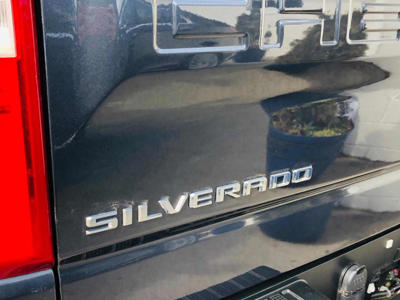 Chevrolet Silverado 1500 4WD Crew Cab 147" LTZ 2021