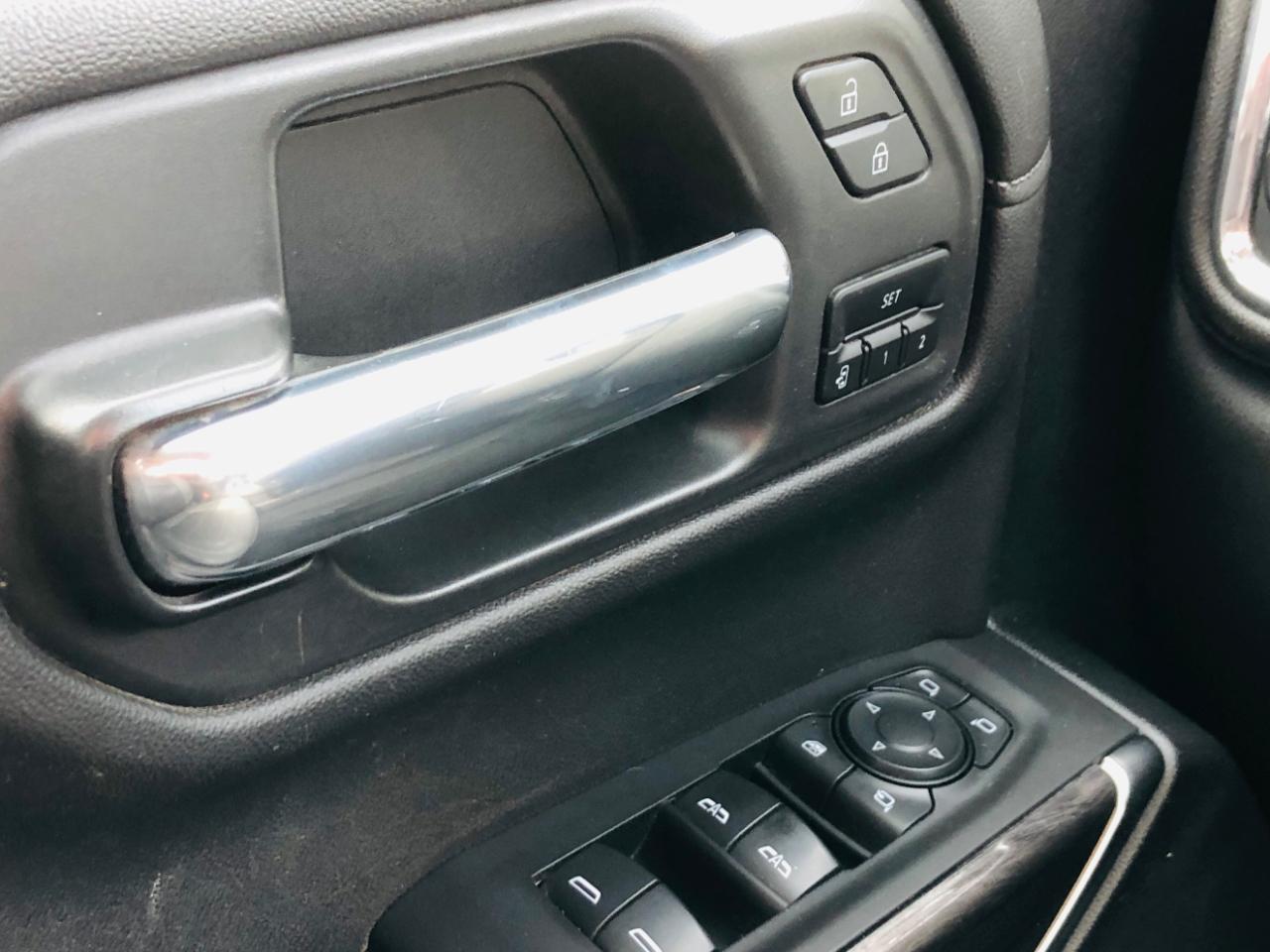 Chevrolet Silverado 1500 4WD Crew Cab 147" LTZ 2021