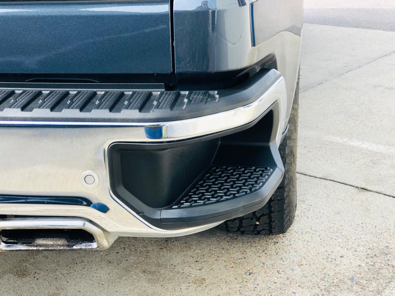 Chevrolet Silverado 1500 4WD Crew Cab 147" LTZ 2021