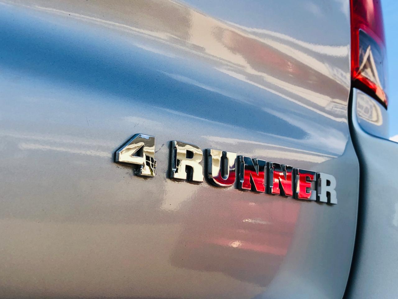 Toyota 4Runner 4WD 4dr V8 Limited (Natl) 2007