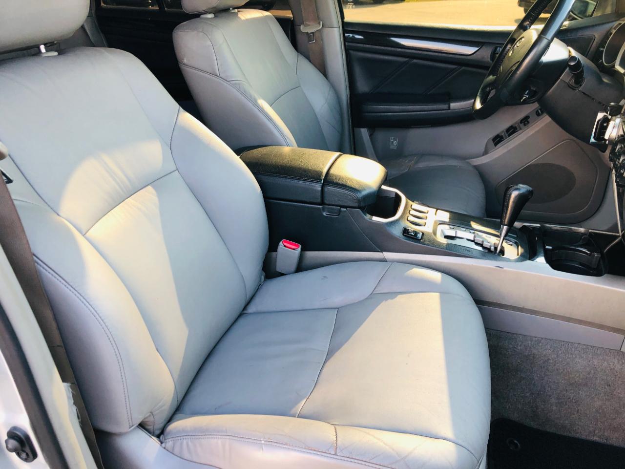 Toyota 4Runner 4WD 4dr V8 Limited (Natl) 2007