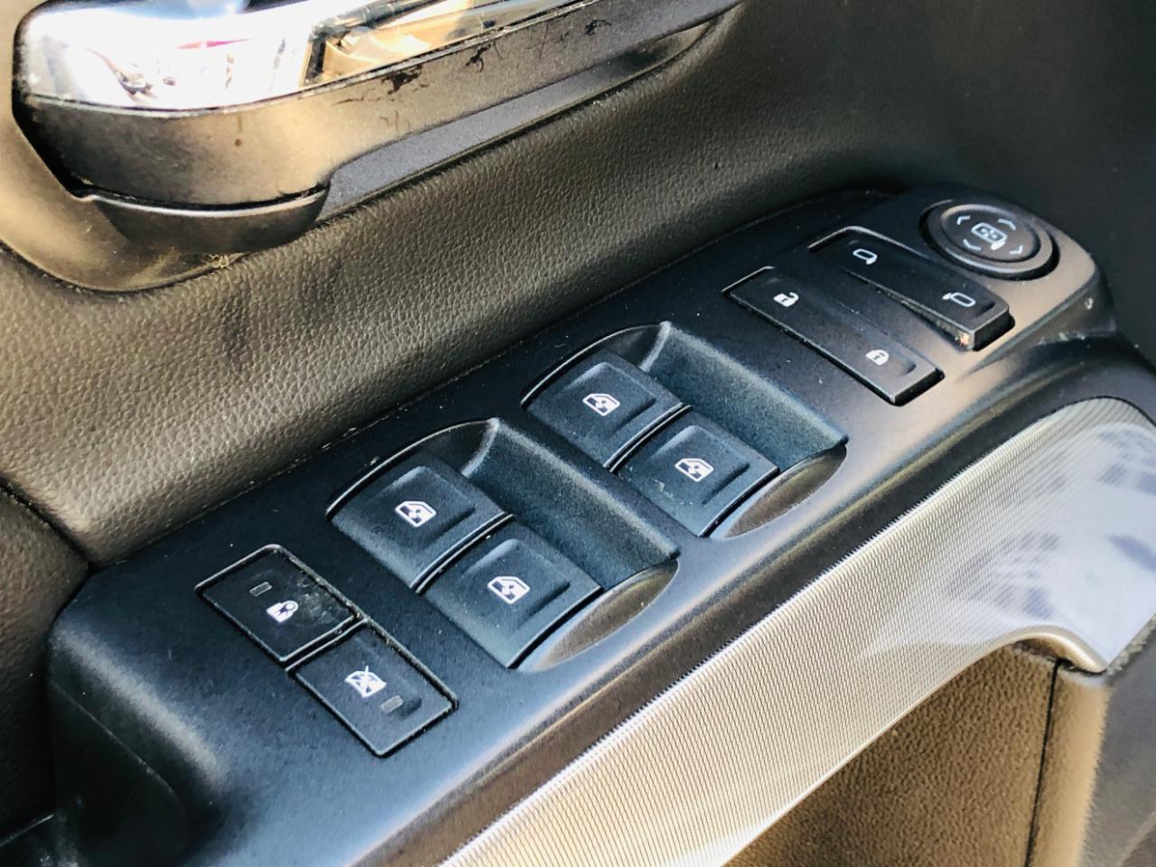 Chevrolet Silverado 1500 4WD Double Cab 143.5" LT w/2LT 2018