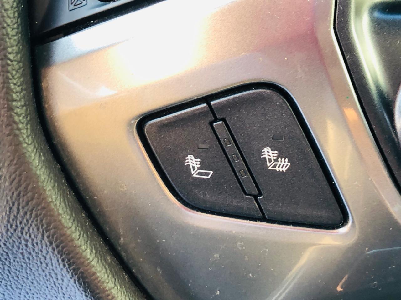 Chevrolet Silverado 1500 4WD Double Cab 143.5" LT w/2LT 2018