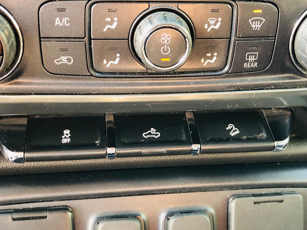 Chevrolet Silverado 1500 4WD Double Cab 143.5" LT w/2LT 2018