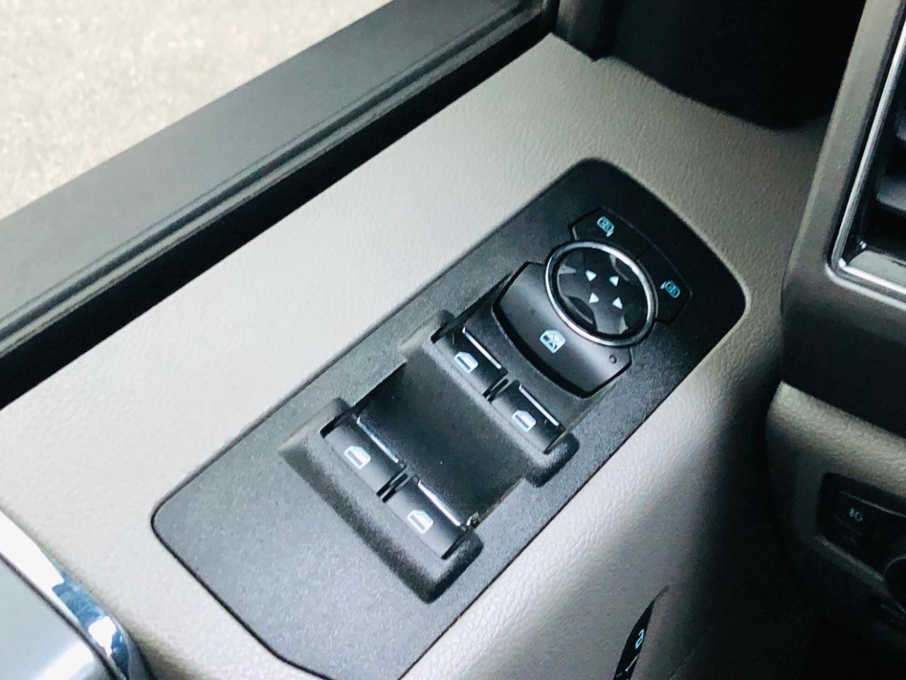 Ford F-150 4WD SuperCrew 139" XLT 2018