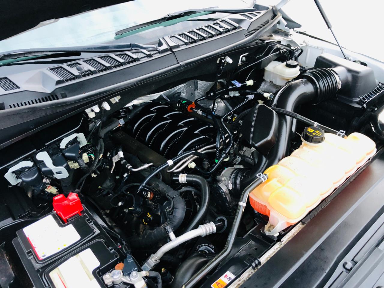 Ford F-150 4WD SuperCrew 139" XLT 2018