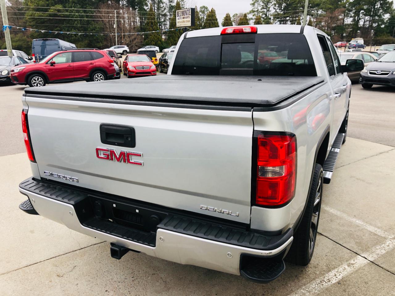 GMC Sierra 1500 4WD Crew Cab 143.5" Denali 2014