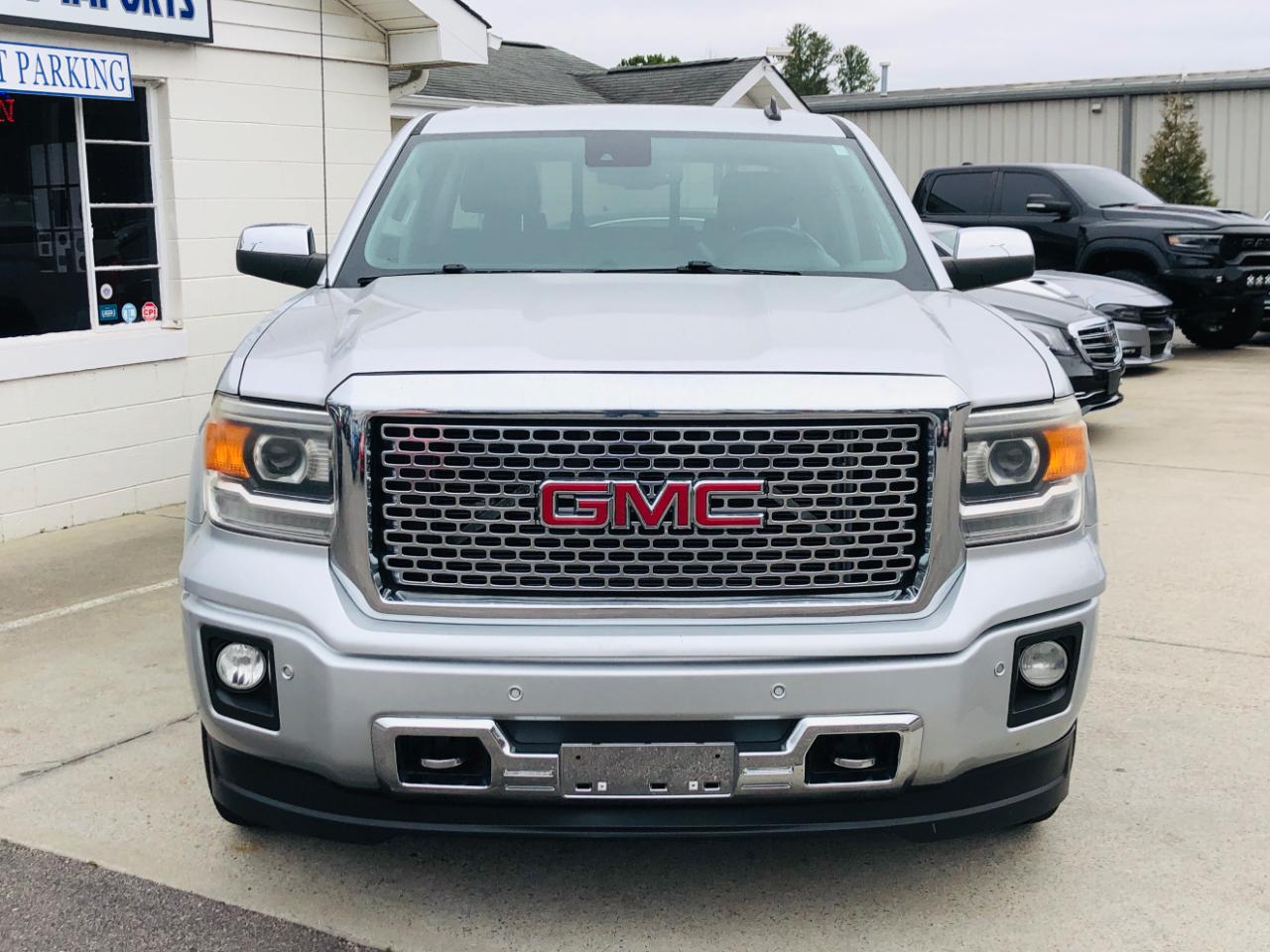 GMC Sierra 1500 4WD Crew Cab 143.5" Denali 2014