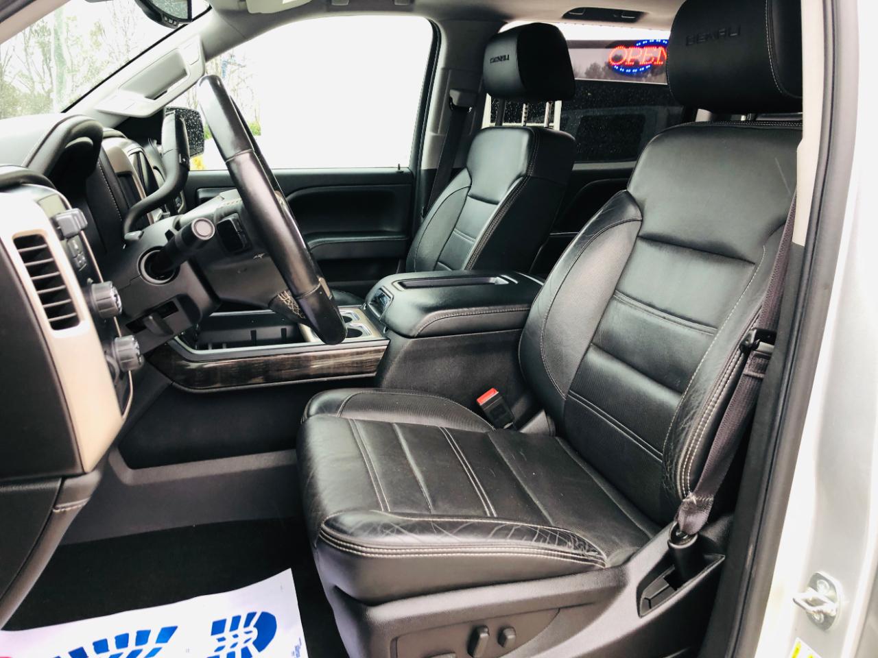 GMC Sierra 1500 4WD Crew Cab 143.5" Denali 2014