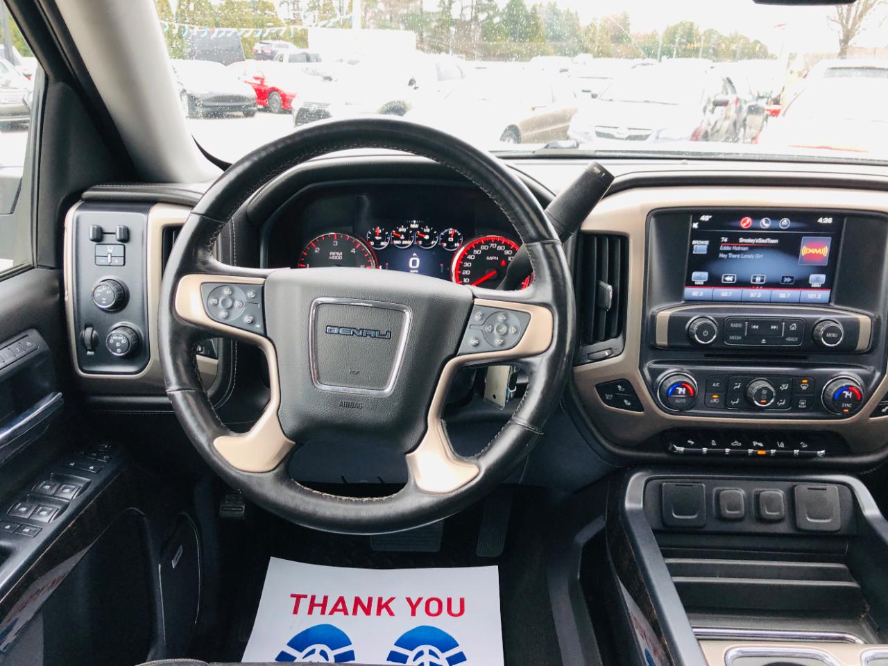 GMC Sierra 1500 4WD Crew Cab 143.5" Denali 2014