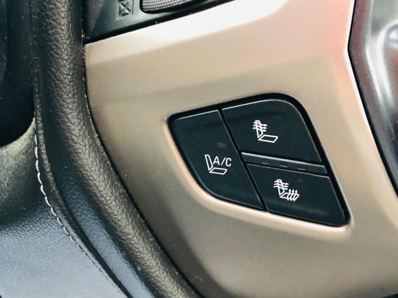 GMC Sierra 1500 4WD Crew Cab 143.5" Denali 2014