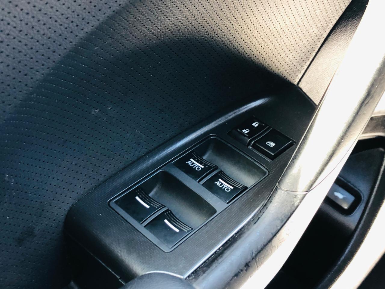 Acura TSX Sport Wagon 5dr Sport Wgn I4 Auto Tech Pkg 2012