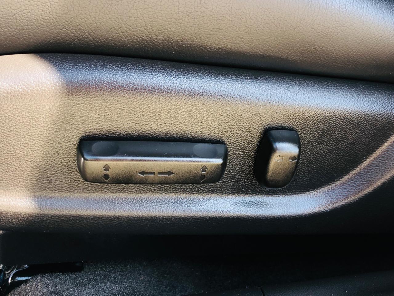 Acura TSX Sport Wagon 5dr Sport Wgn I4 Auto Tech Pkg 2012