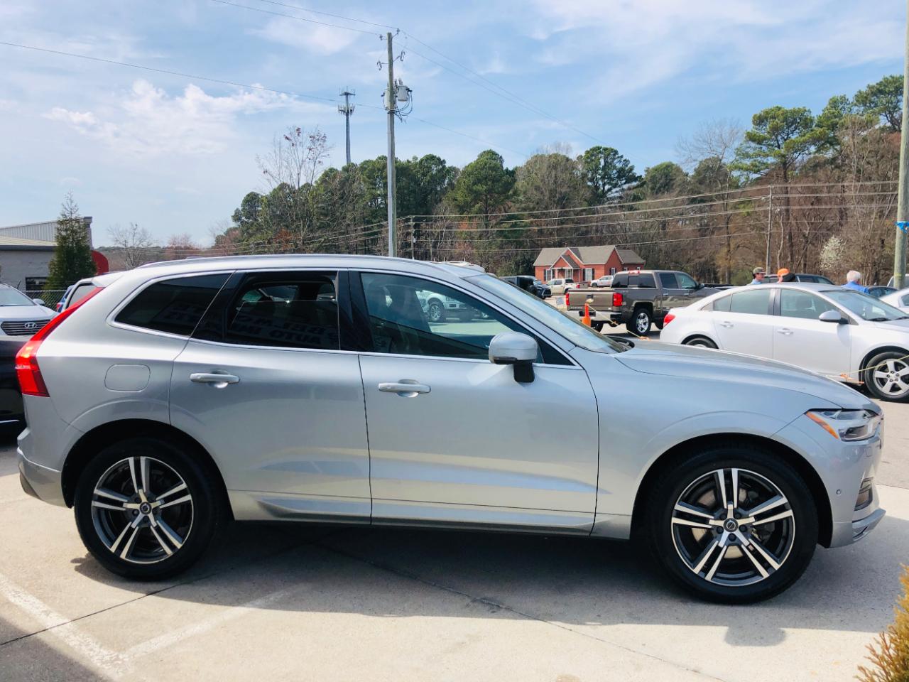 Volvo XC60 T6 AWD Momentum 2018