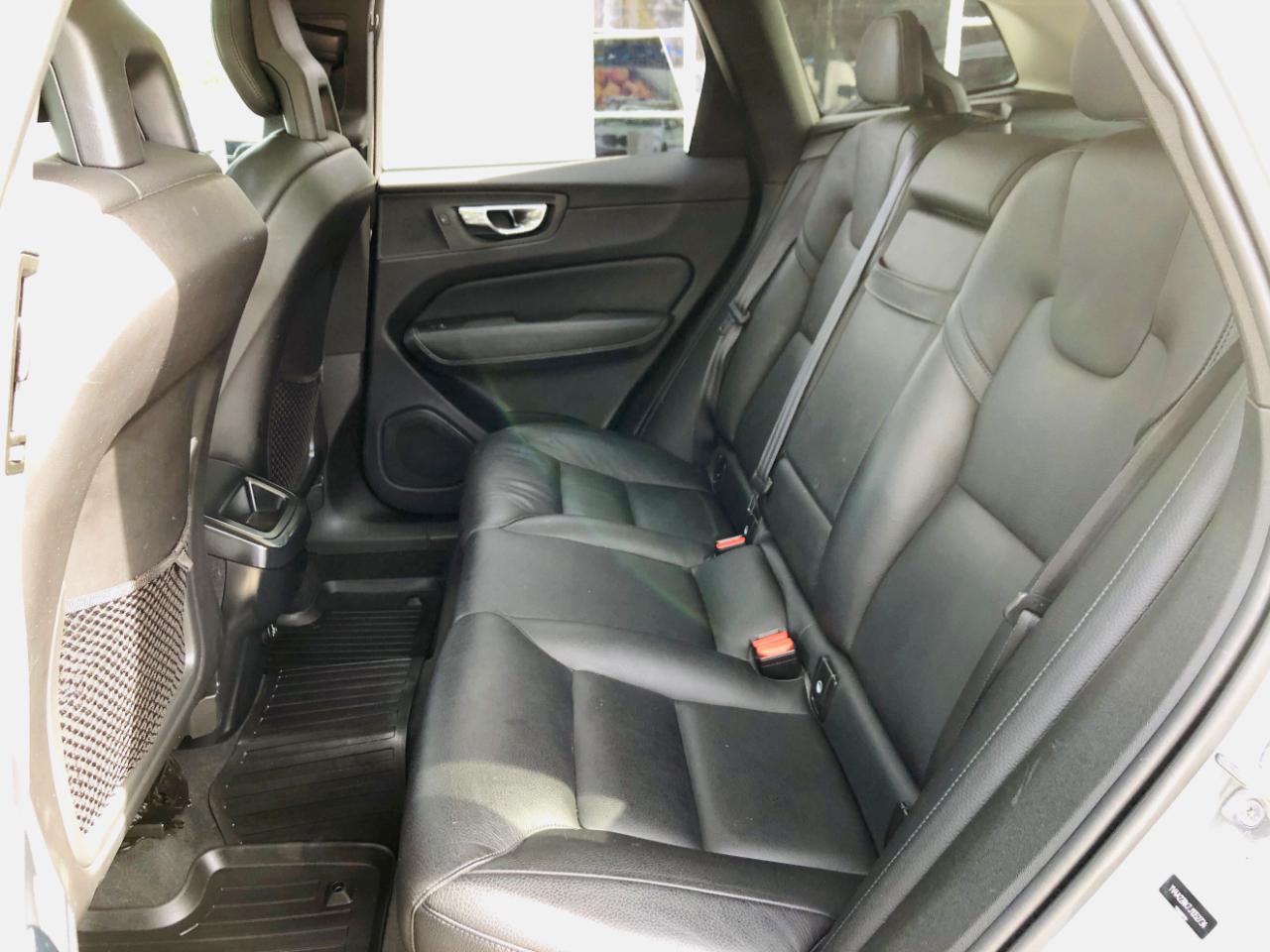 Volvo XC60 T6 AWD Momentum 2018