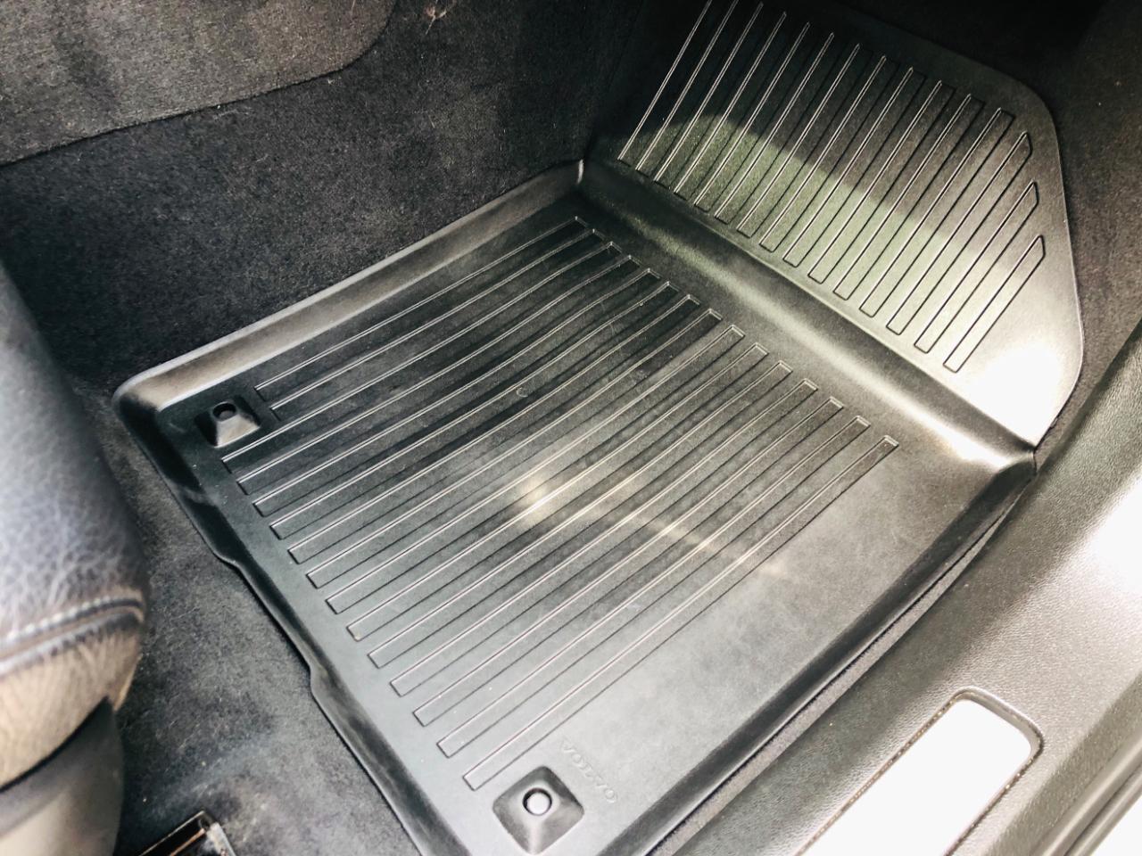 Volvo XC60 T6 AWD Momentum 2018