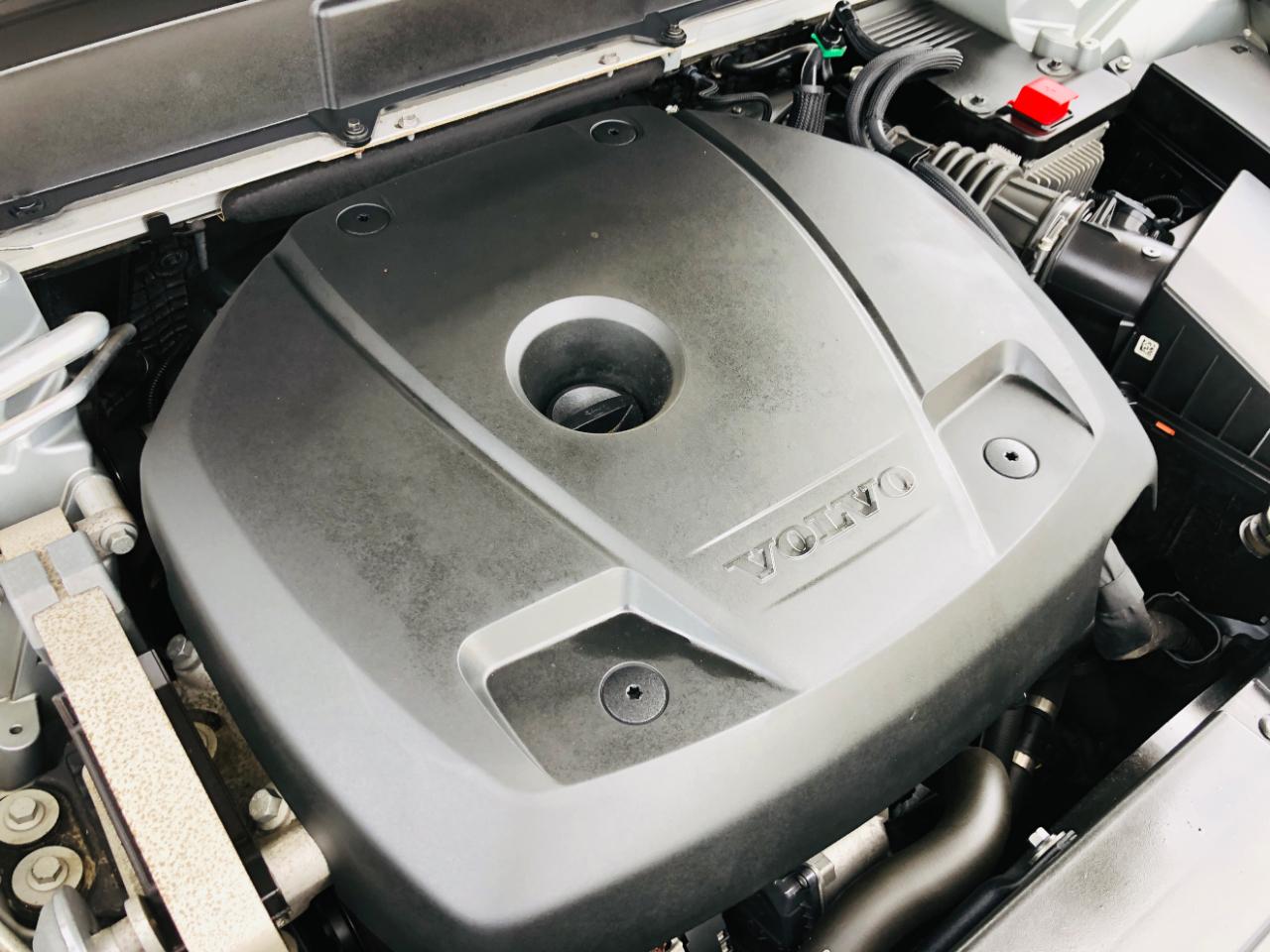 Volvo XC60 T6 AWD Momentum 2018